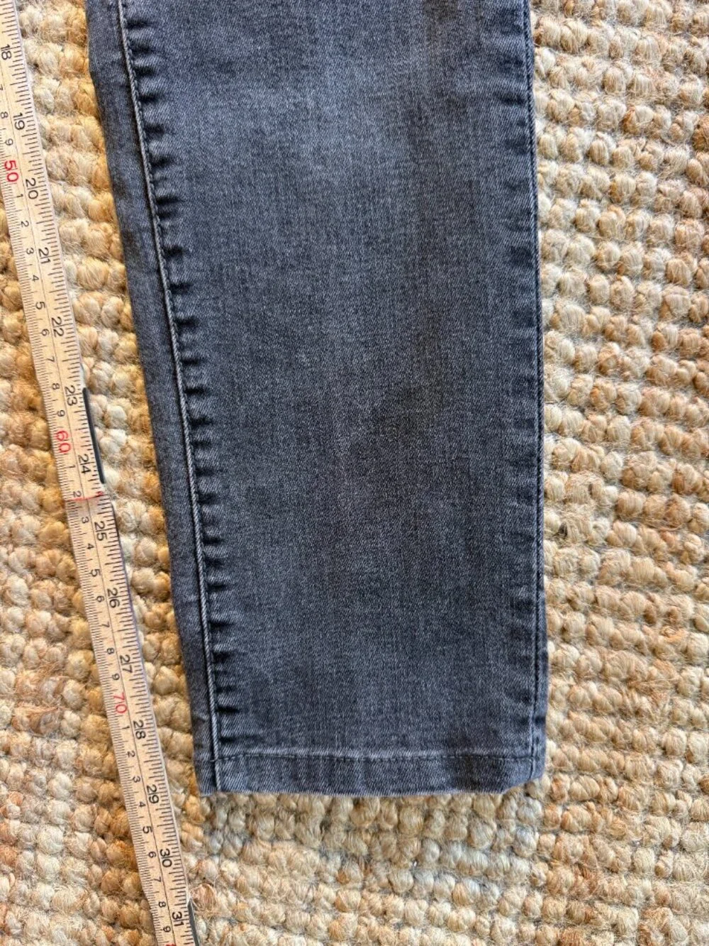 True Religion Tony Skinny Distressed Washed Black Jeans Mens Size 33